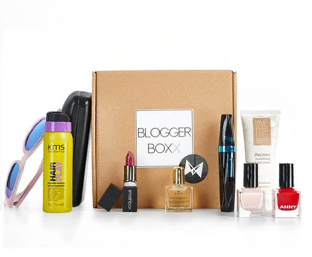 WhatsInsideTheBoxx