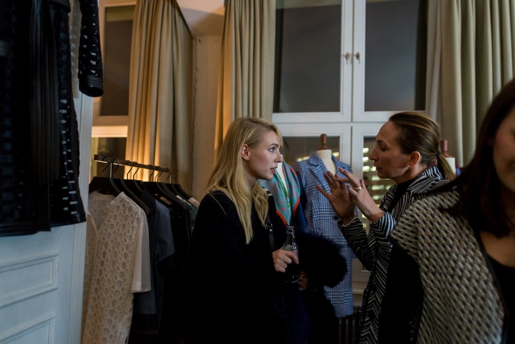 Leonie bei Escada