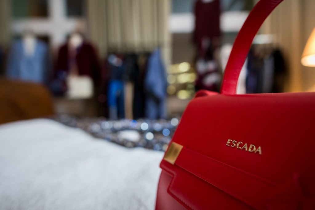 Escada Corner